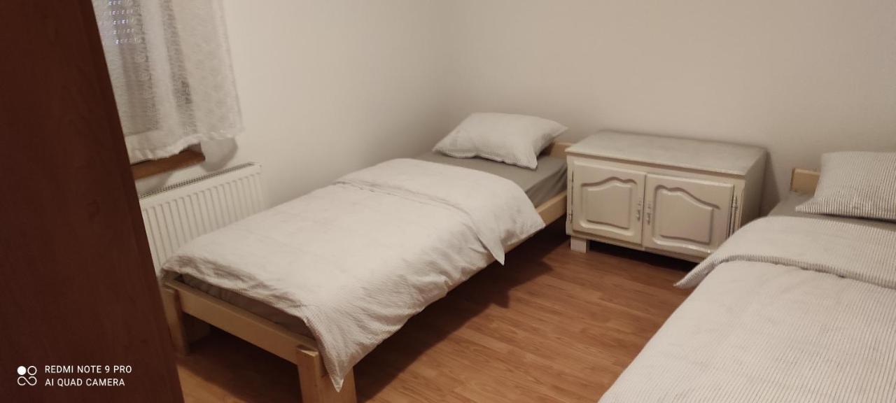 Apartman Mwa 슬라본스키브로드 외부 사진